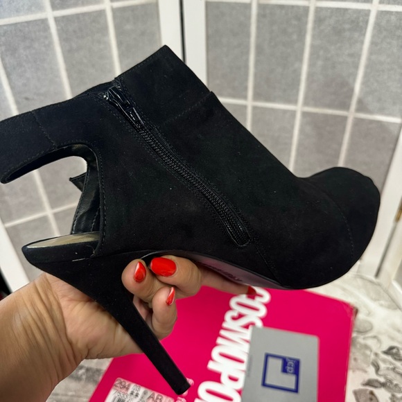 Cosmopolitan high heels - Picture 5 of 8